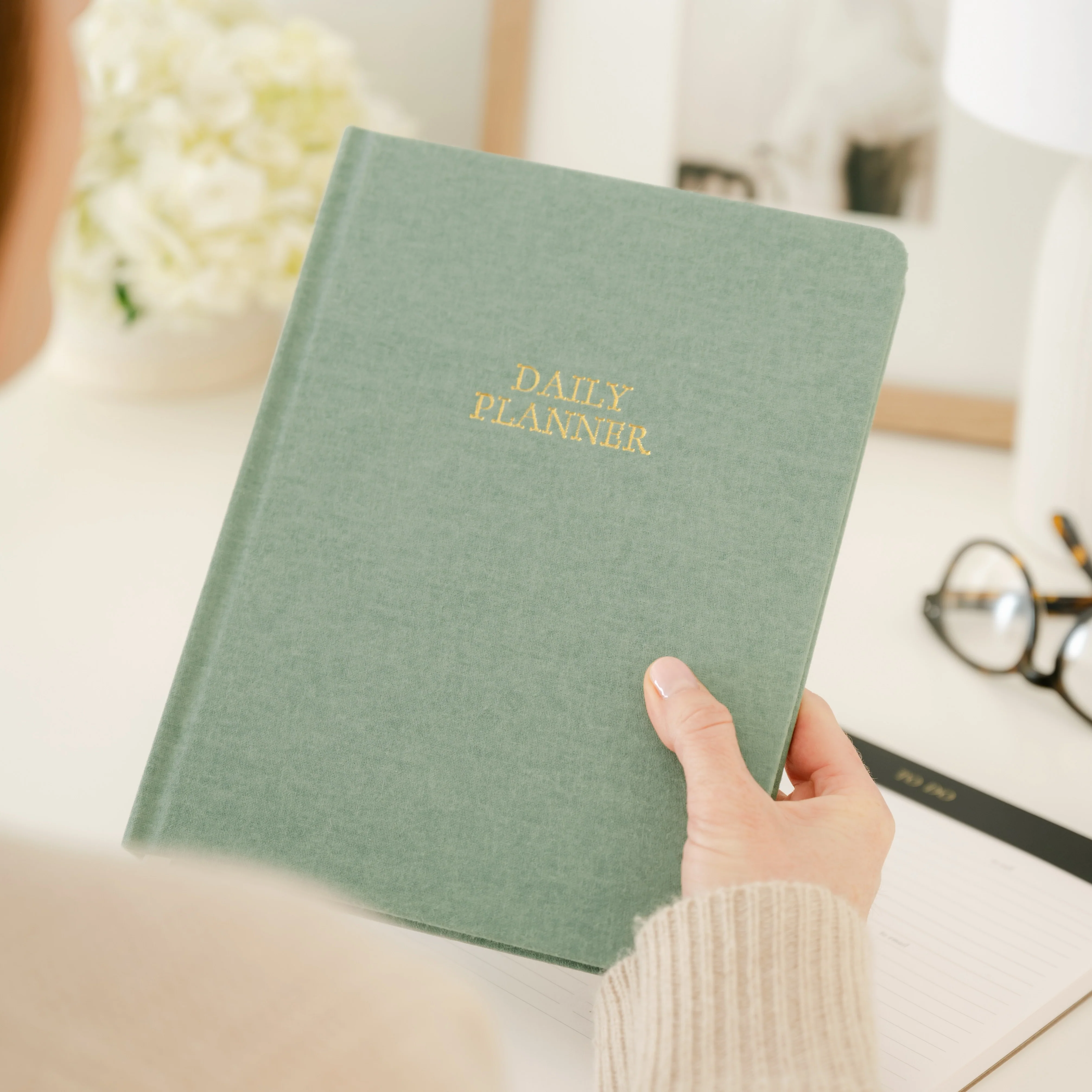 Sage Undated Daily Planner - Image 8